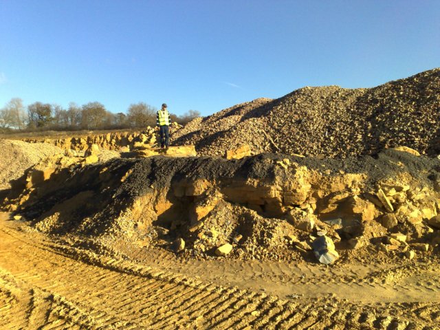 collywestonquarry15110749.jpg