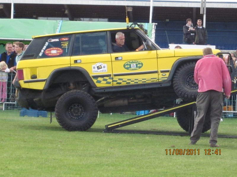 twist_off_lro_peterborough_2011_xtremelandyco19.jpg