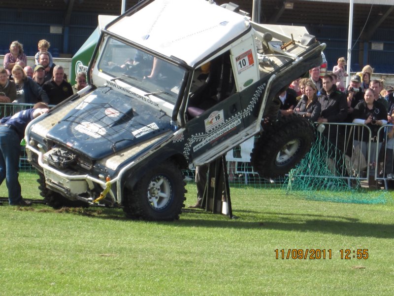 twist_off_lro_peterborough_2011_xtremelandyco29.jpg