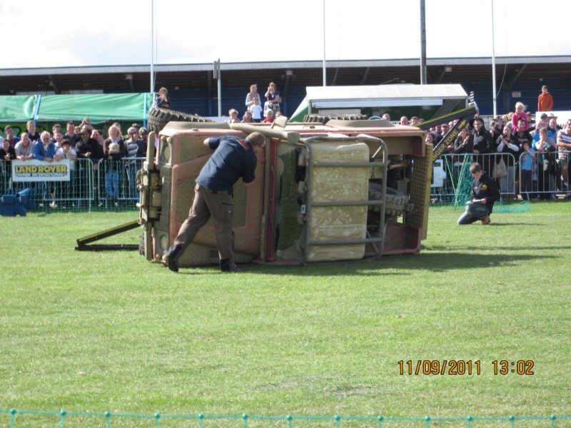 twist_off_lro_peterborough_2011_xtremelandyco35.jpg