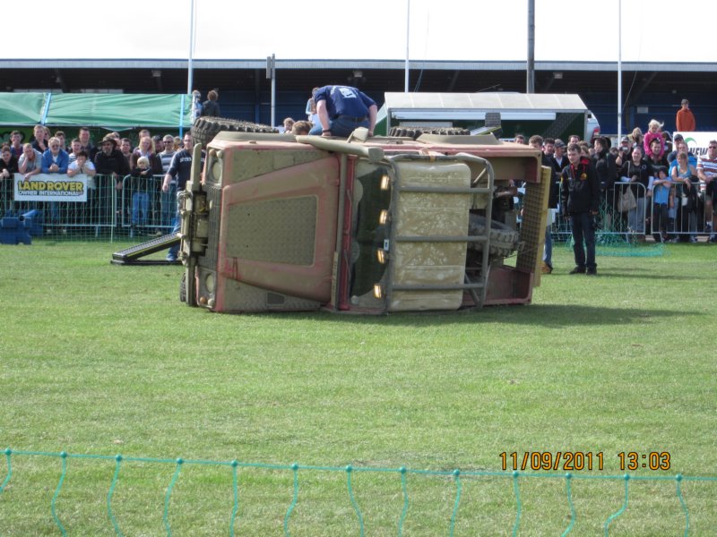 twist_off_lro_peterborough_2011_xtremelandyco37.jpg