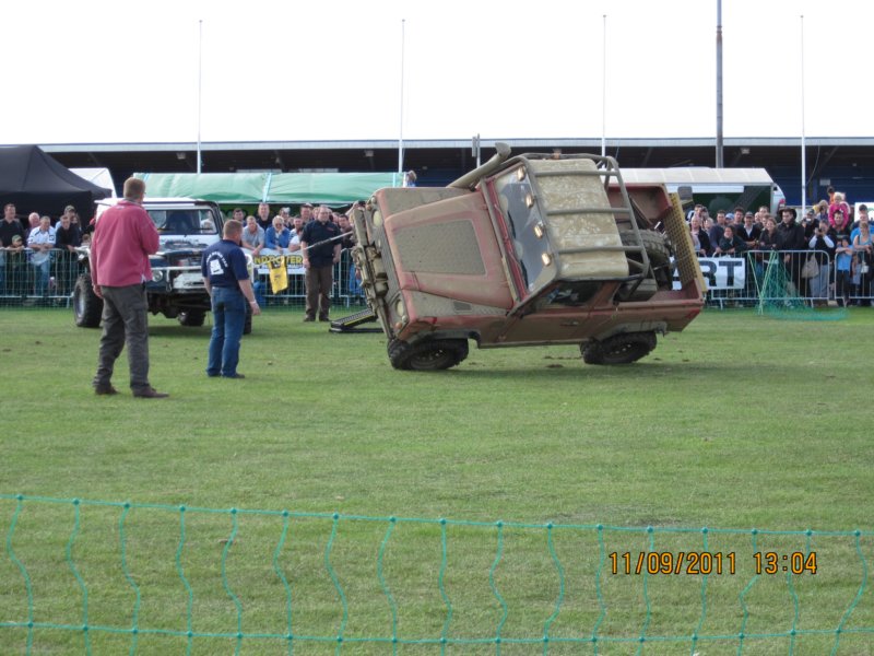 twist_off_lro_peterborough_2011_xtremelandyco40.jpg