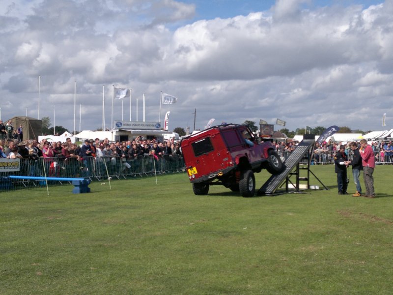 twist_off_lro_peterborough_2011_xtremelandyco45.jpg