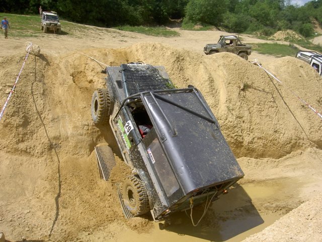 c4x4r3tixover210609wwwxtremelandycouk1071.jpg
