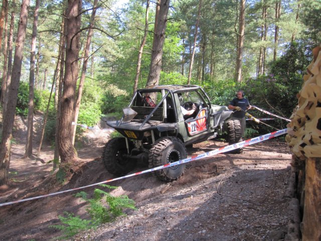 xtremelandycouk_challenger4x4_round3_ringwood_2706201050.jpg