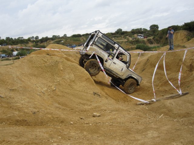 xtremelandycoukch4x4round519092010tixover133.jpg