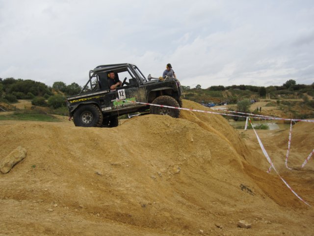 xtremelandycoukch4x4round519092010tixover136.jpg