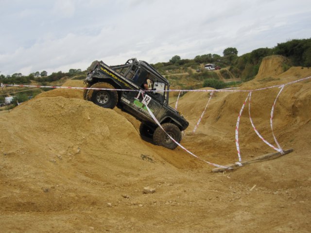 xtremelandycoukch4x4round519092010tixover141.jpg