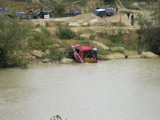 xtremelandycoukch4x4round519092010tixover169.jpg
