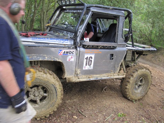 xtremelandycoukch4x4round519092010tixover189.jpg
