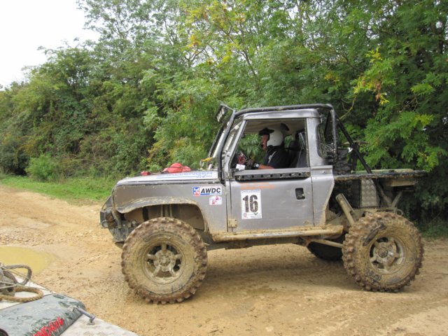 xtremelandycoukch4x4round519092010tixover219.jpg