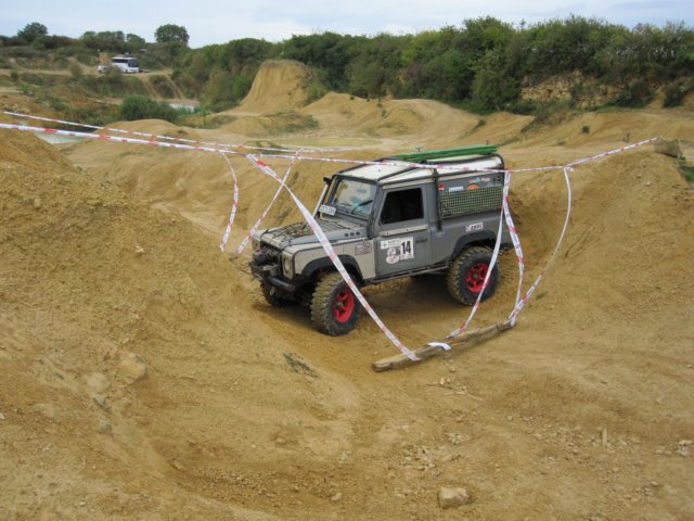 xtremelandycoukch4x4round519092010tixover26.jpg