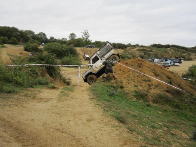 xtremelandycoukch4x4round519092010tixover268.jpg