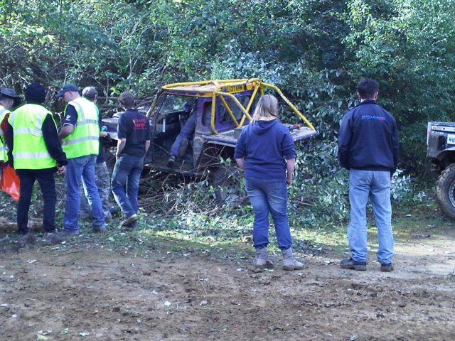 xtremelandycoukpicturesch4x4round6final24102010yarwellhenryspictures30.jpg